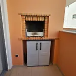 D'agua Brisa Beachside Апартаменти