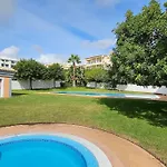 Апартаменти D'agua Brisa Beachside *