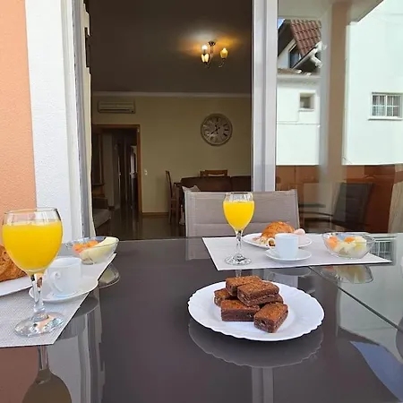 D'agua Brisa Beachside * Αλμπουφέιρα