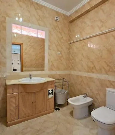 D'agua Brisa Beachside Αλμπουφέιρα